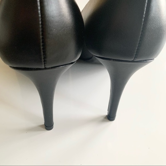 🌸New🌸 Calvin Klein Greta Pump Heel Shoe Sz 8.5 Black NIB - Picture 11 of 14